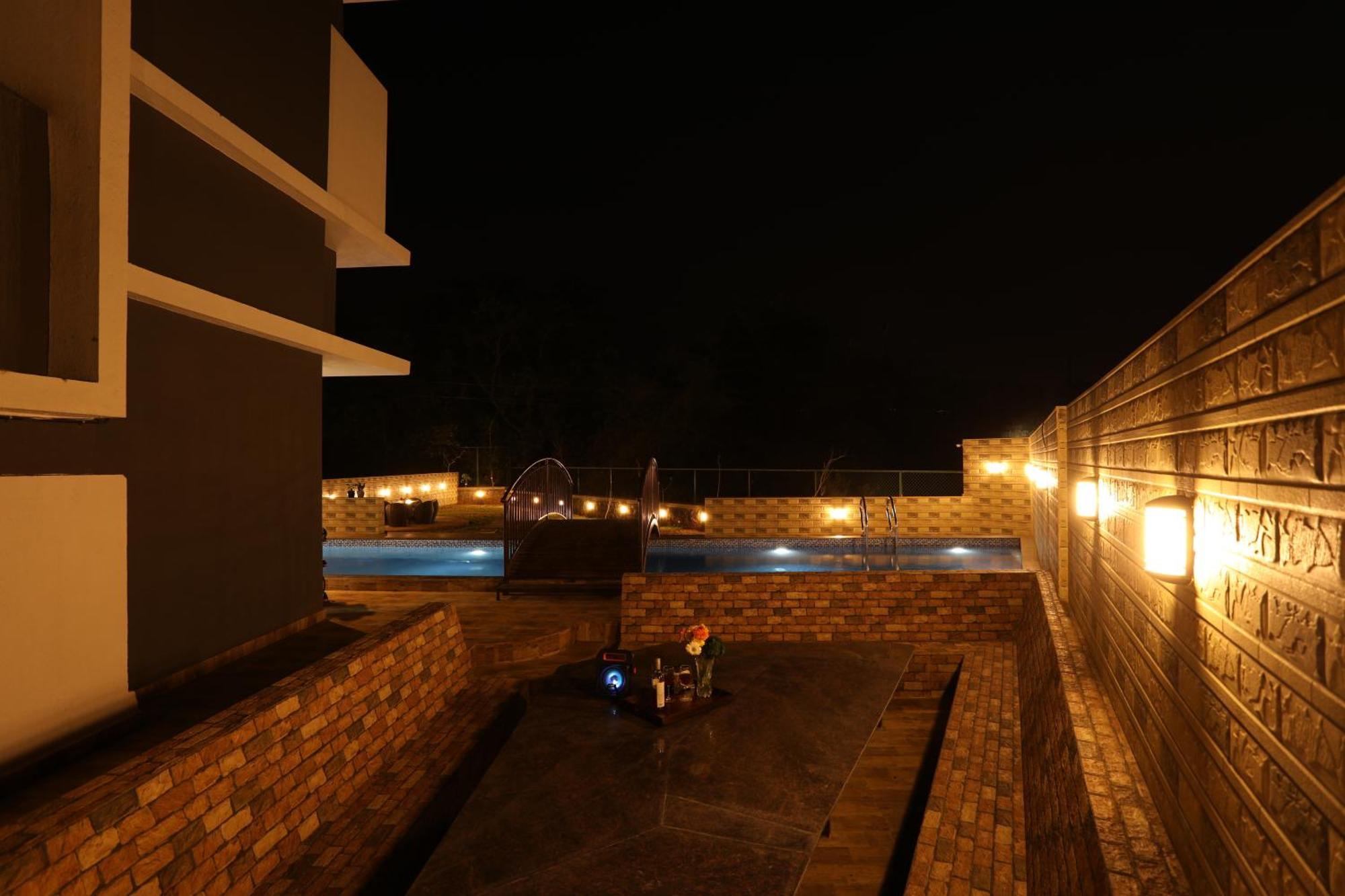 Casa Lola Villa Лонавала Екстериор снимка